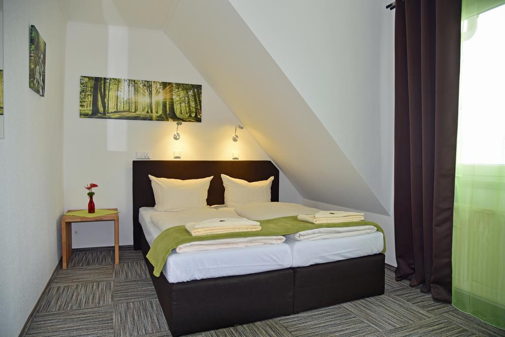 Hotel Zum Gruendle Oberhof  Exteriör bild